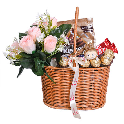 The Pink Floral Hamper