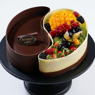 fruit & chocolate moon cake