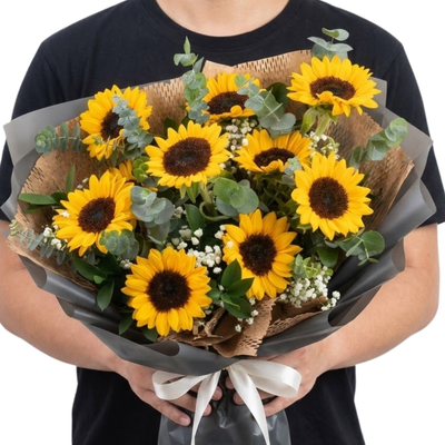 Midnight Sunshine Sunflower Bouquet