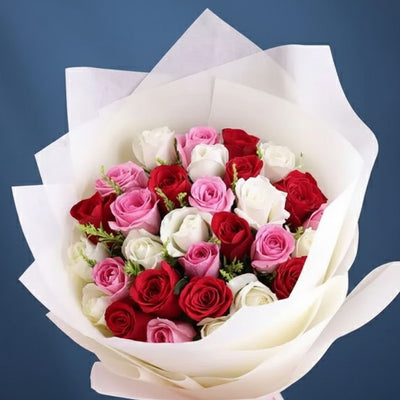 The Romantic Harmony Rose Bouquet