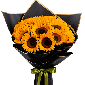 Golden Radiance – Grand Sunflower Bouquet