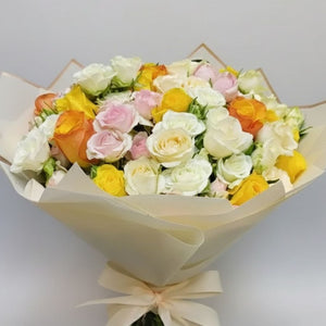 Sunshine Mini Rose Delight Bouquet