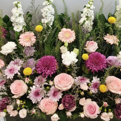 Pastel Meadow Prestige Centerpiece