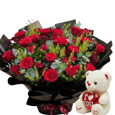 The Royal Cuddle & Bloom Hamper