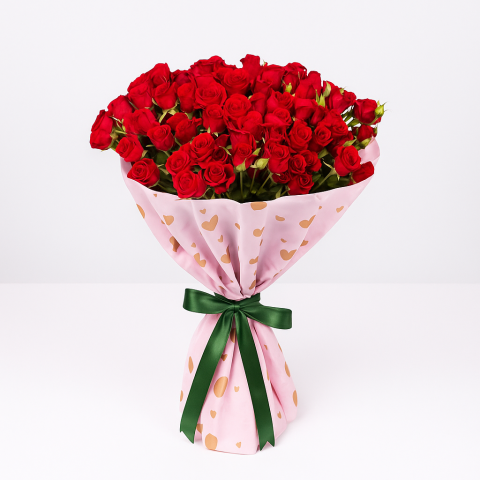  Crimson Love – 50 Red Spray Roses Bouquet
